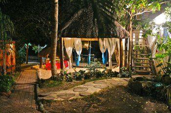 Amar Inn Bed & Breakfast Puerto Morelos Exterior photo